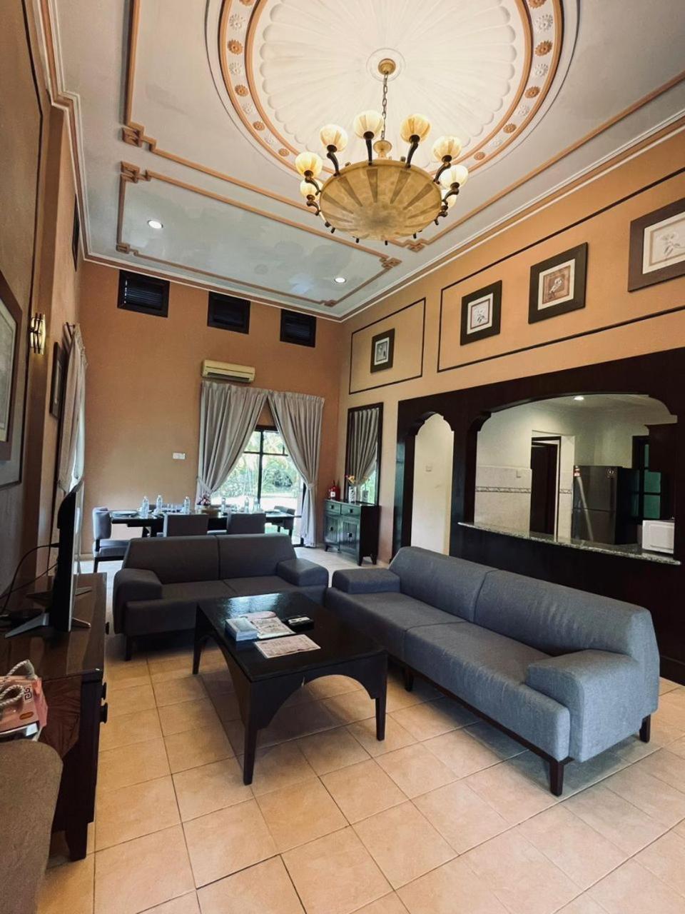 Villa 4 Rooms Pool,1499478319:JPEG