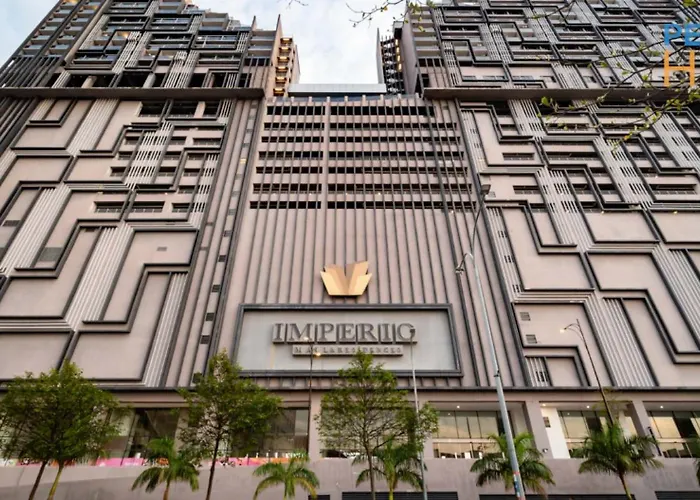 Imperio Residence Seafront By Perfect Host